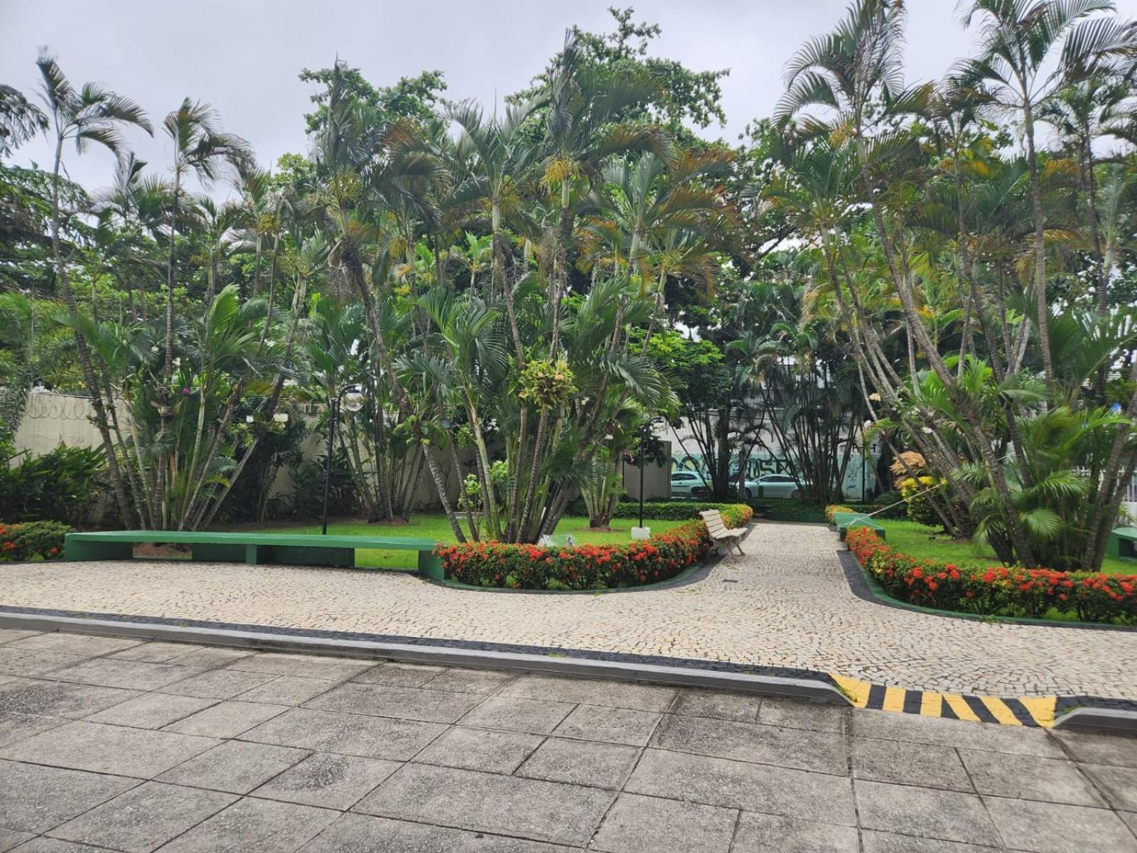 Apto Proximo A E Metro Da Barra Da Tijuca * Rio de Janeiro