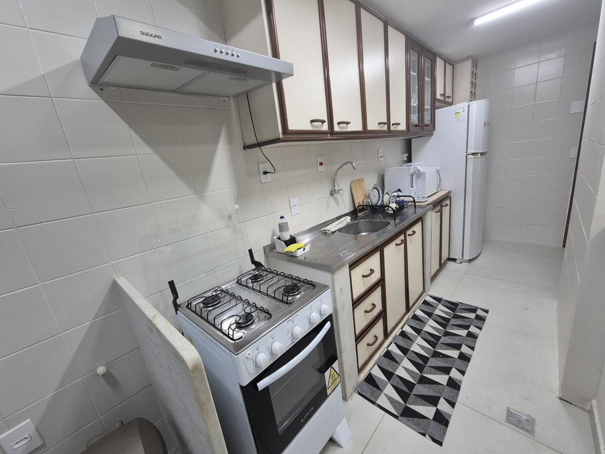 Apto Proximo A E Metro Da Barra Da Tijuca *